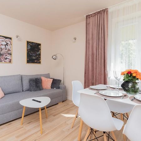 Mokotow Apartments Reytan By Noclegi Renters Βαρσοβία Εξωτερικό φωτογραφία
